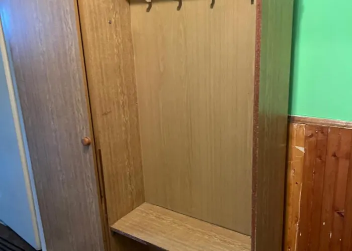 아파트 Slobo Velickovic *