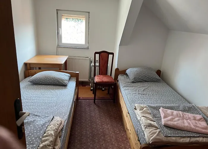 Slobo Velickovic 아파트 *