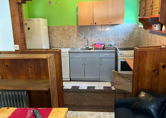 아파트 Slobo Velickovic