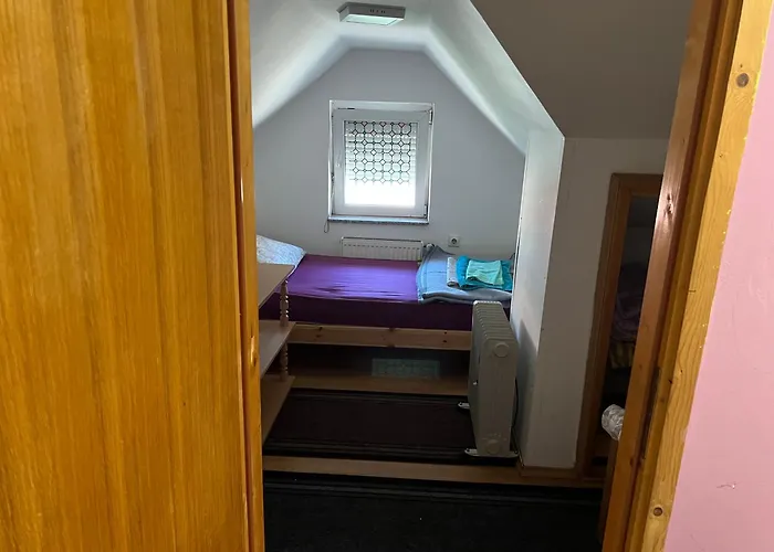 아파트 Slobo Velickovic *