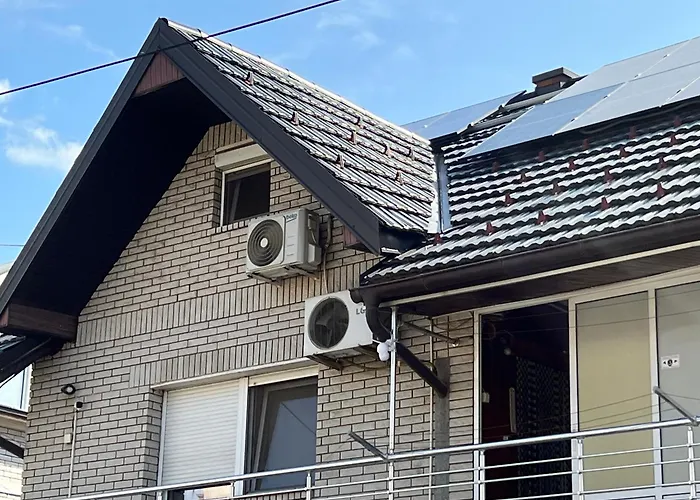 Slobo Velickovic 아파트 *